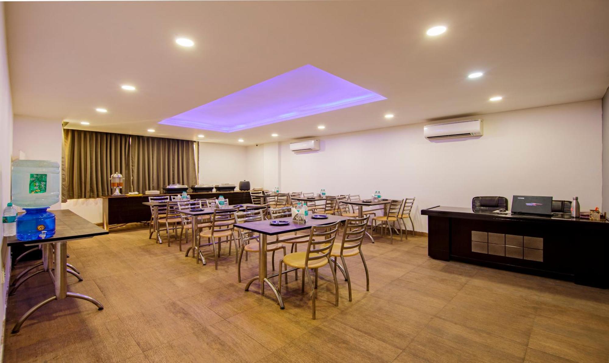 Treebo Noida Express Hotel Ngoại thất bức ảnh