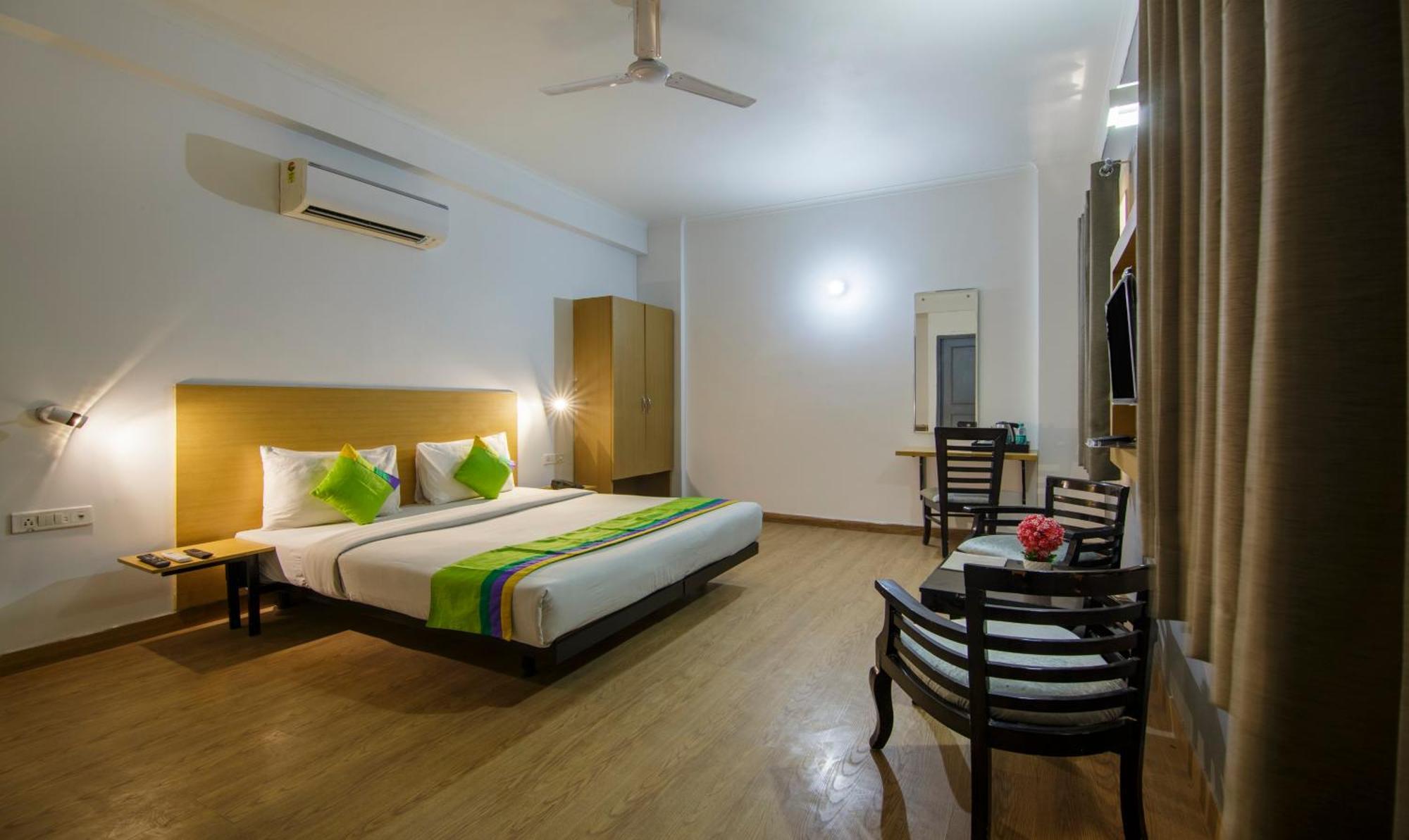 Treebo Noida Express Hotel Ngoại thất bức ảnh